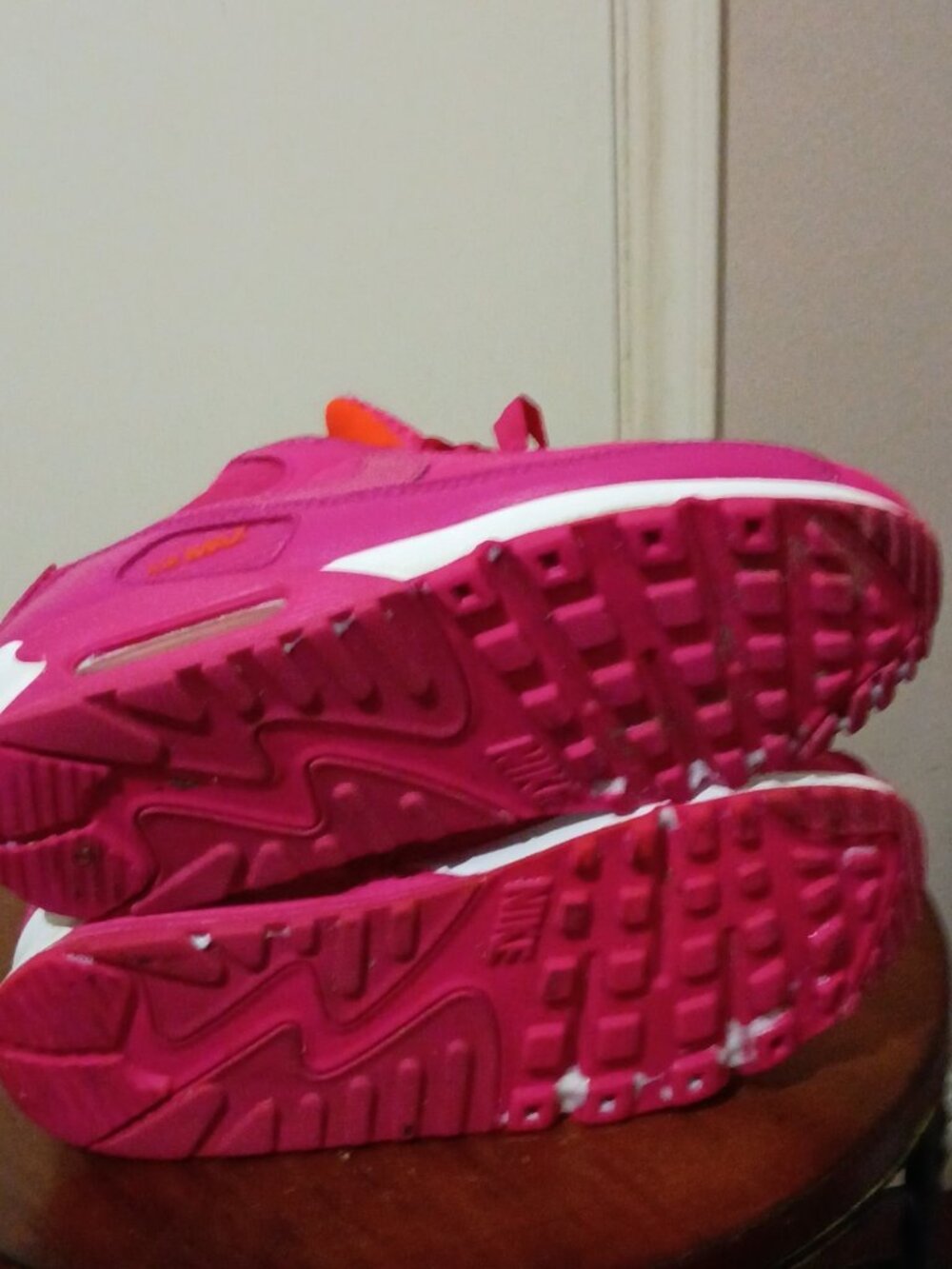 Nike Air Max Women's Shoes in Pink/Crimson Style DQ7783-600 SIZE 8.5 - Picture 3 of 13